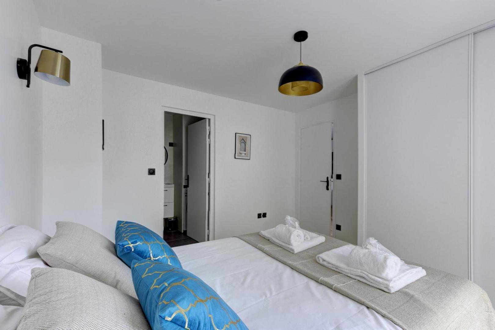 322 Suite Fes - Superb Apartment Suresnes Exteriér fotografie